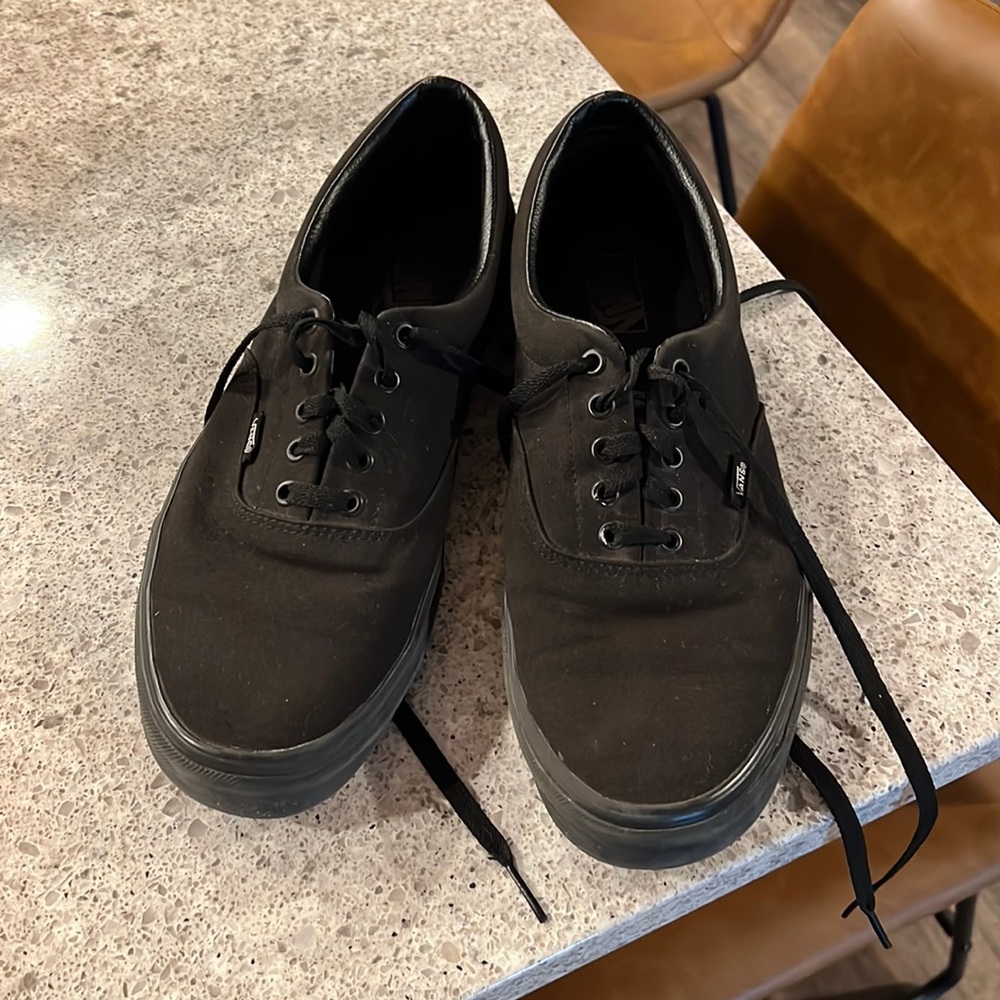 Men’s Black Vans